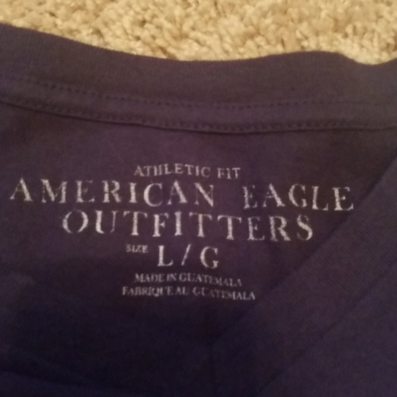 American Eagle  tee - Picture 3 of 4